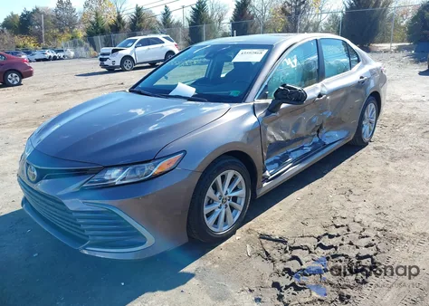 2023 Toyota Camry Le из США, поврежденный, VIN 4T1C11AK5PU082001